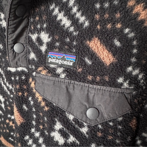 Patagonia Lightweight Synchilla Fleece Snap-T Pullover - Picture 5 of 6